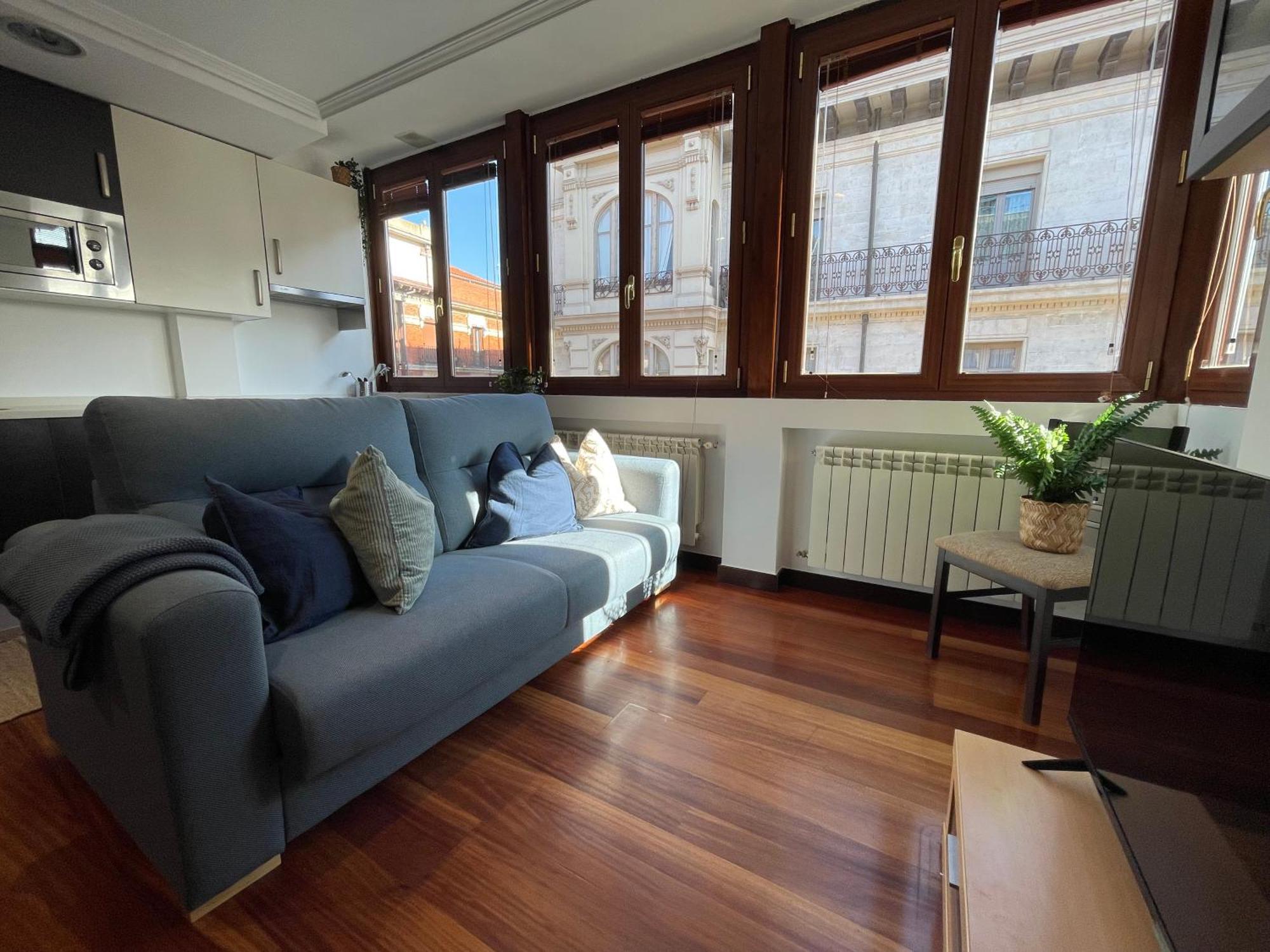 Burgo Atuaire Home Vivienda A Luminosa Parking Incluido En Plena Calle Comercial מראה חיצוני תמונה